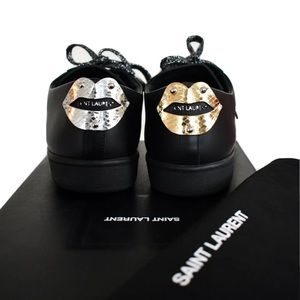 SAINT LAURENT SL/01 DUAL LIPS Black Leather LOW-TOP Sneakers Sz 37